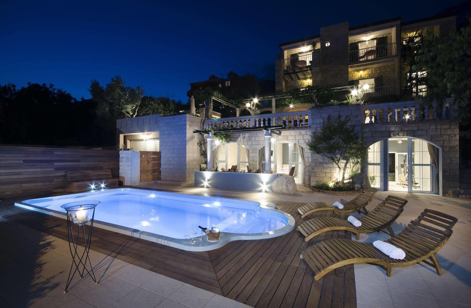 Villa Bougenvilia Tomas Тучепи Экстерьер фото